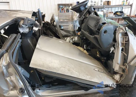 2001 Chevrolet Blazer Ls from USA, damaged, VIN 1GNCT18W41K112722